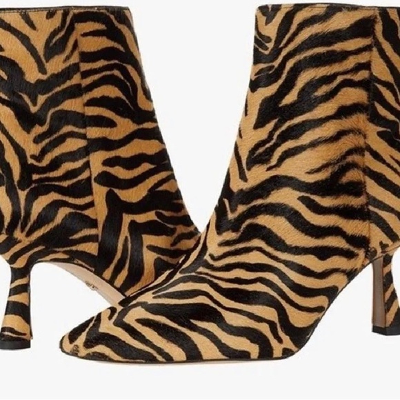 Sam Edelman Lizzo Kitten Heel Bootie new in box size 6.5 M - Picture 3 of 12